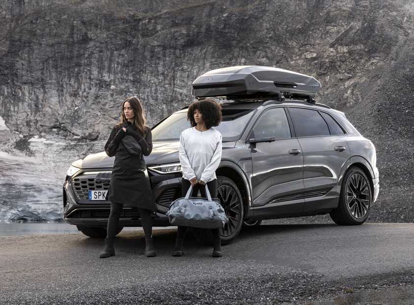 Motor Garage selling Towing Accessories and Towbar Fitting