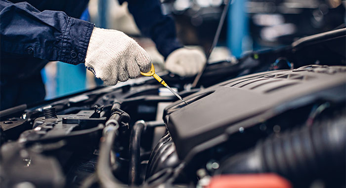 Motor Garage selling Towing Accessories and Towbar Fitting